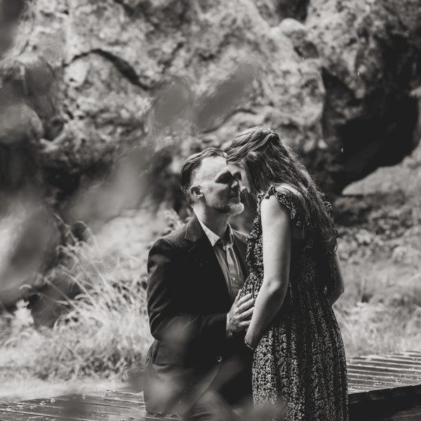 Lauren&DanMaternity_20bw